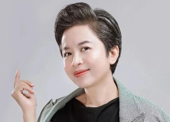 Bà Lê Mỹ Nga